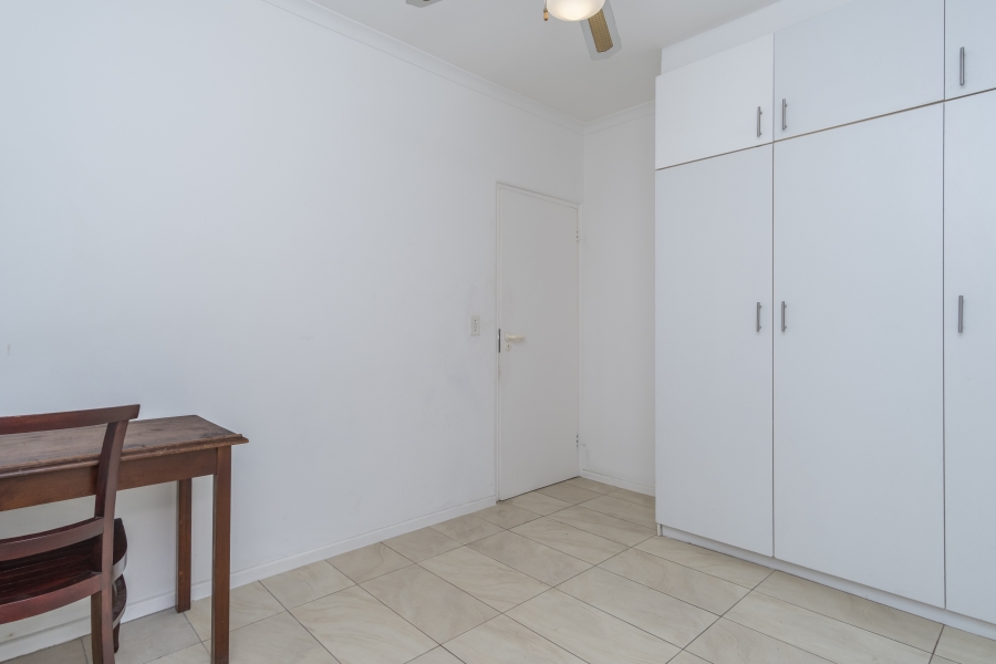 3 Bedroom Property for Sale in Sea Point Western Cape